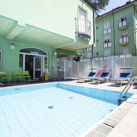 Residence Eurogarden Rimini Buitenkant foto