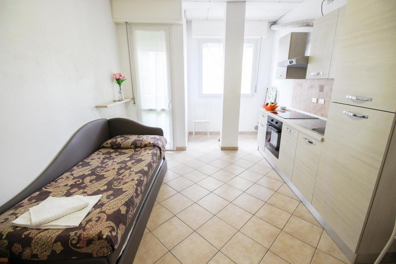 Residence Eurogarden Rimini Buitenkant foto